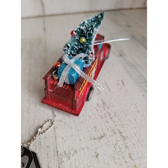 Firefighter fire truck tree hero cape dog tag ornament Xmas set - Picture 6 of 12